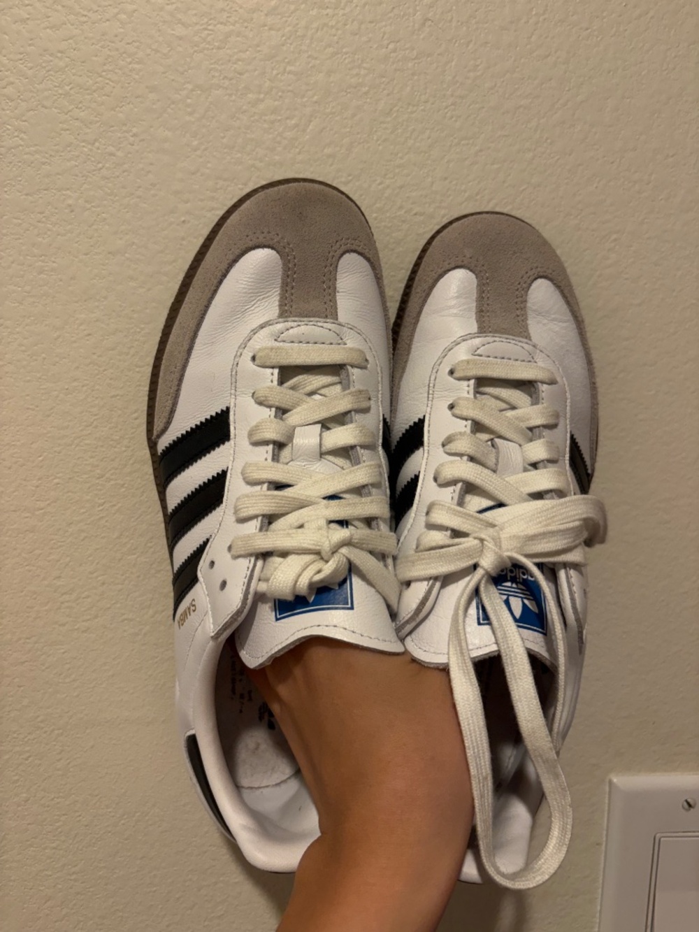 Women sambas - Picture 3 of 5